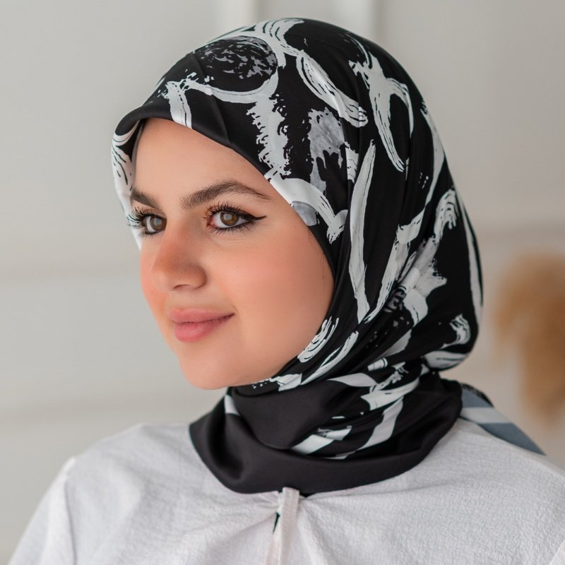 Printed Square Scarf 008